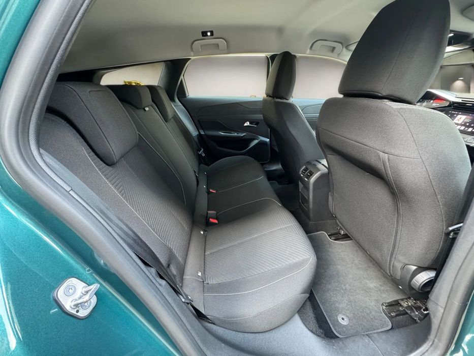 Peugeot 308 Allure,Full Led,Padele,Cockpit,Lane/Front Assist,Garantie 1An,Rate