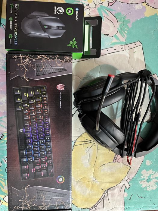 Комплект от геймърски аксесоари
