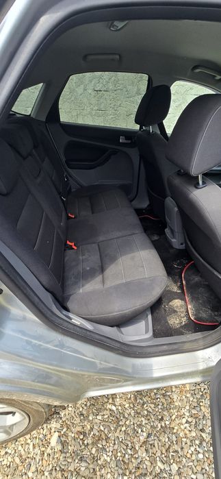 FORD Focus 2011 — imagine 2