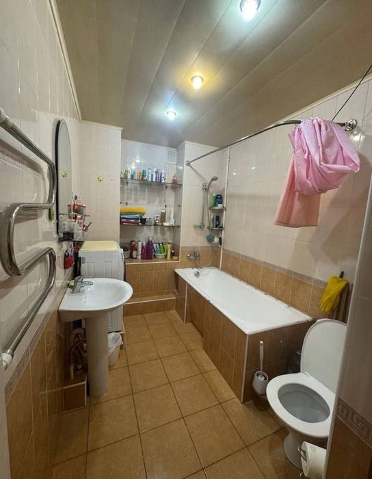 Продаётся 2х комнатная рынок Аския