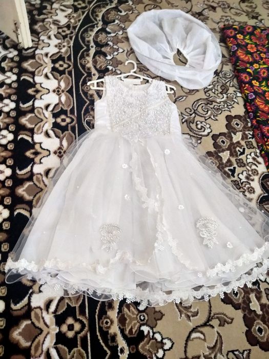 Продается новое платье