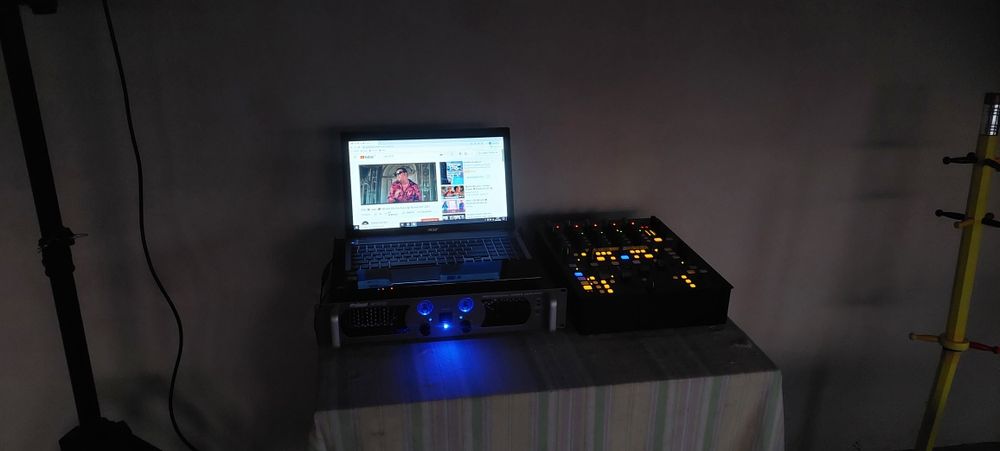 Vand mixer pasiv digital Behringer