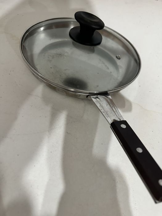 Отдам даромСковородка