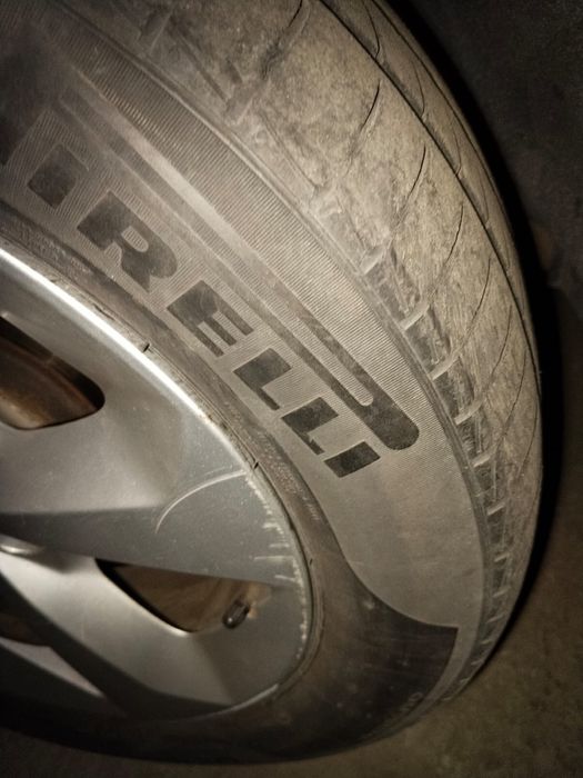 Летние шины Pirelli 215 60 R17 96H