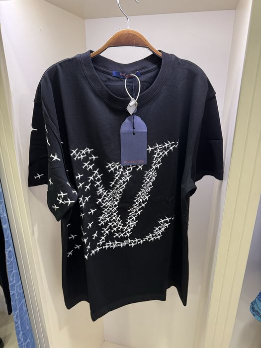 Тебиски ,блузи Louis vuitton,balenciaga,dior,Burberry