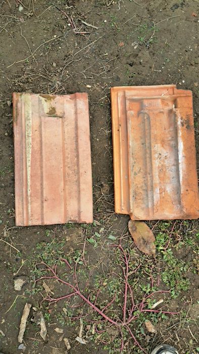 Vând țiglă folosită