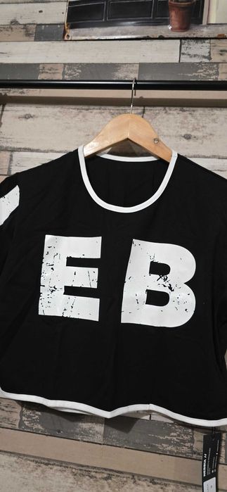 Nebbia S-къса спортна тениска (х-806)