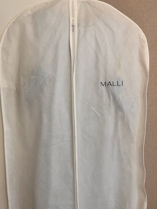 Платье бренда Malli