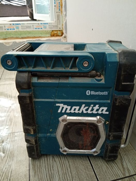 Vând șoricel și boxă cu Bluetooth Makita