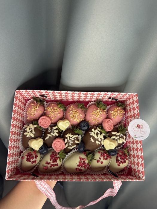 Клубника в бельгийском шоколаде