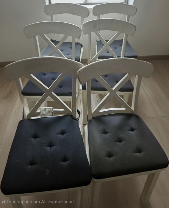 Бели столове от дърво