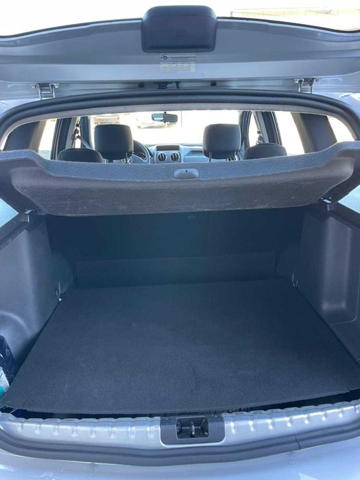 Dacia Duster 4x4 an fabricație 2014