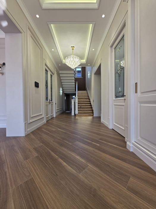 Продаётся абсолютно новый евродом премиум-класса.