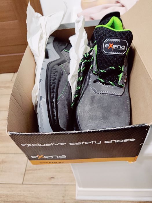 Papuci de protectie, Nr 42, nefolosiți