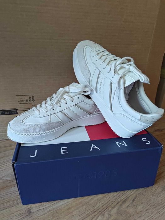 Дамски кецове Tommy Hilfiger