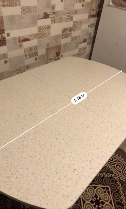 Кухонный стол