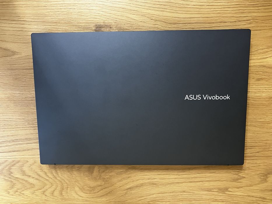 ASUS Vivobook 8GB RAM Windows 11