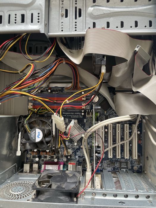 Продам старенький ПК