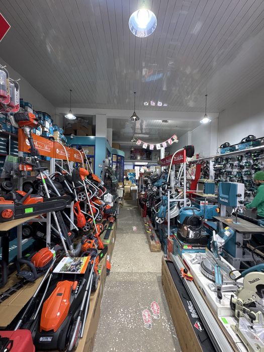 Макита газонокосилки Elm 3320