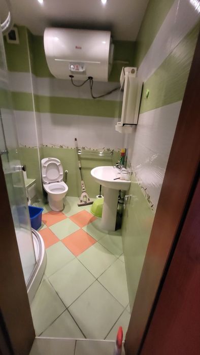 Дава се под наем Тристаен апартамент в Варна, Възраждане 1 - 108 кв.м за 484.5 € - Снимка #8