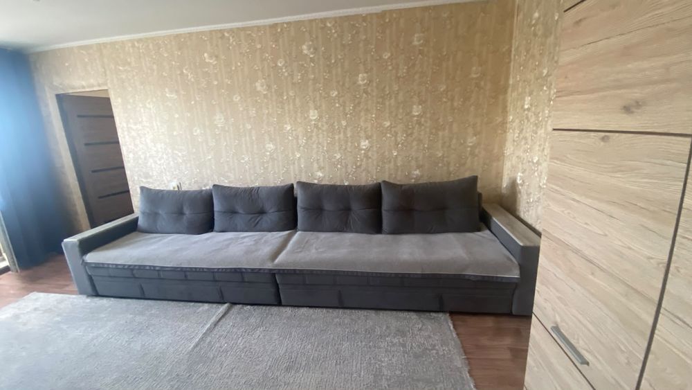 Продам диван в отличном состоянии
