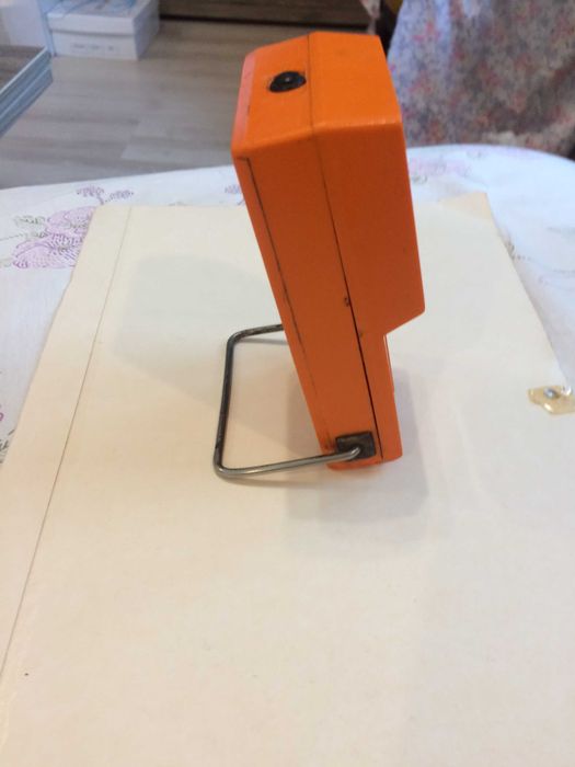 Камиончета "Татра" в мащаб ТТ 1:120, 2 броя + фенер от бившето DDR