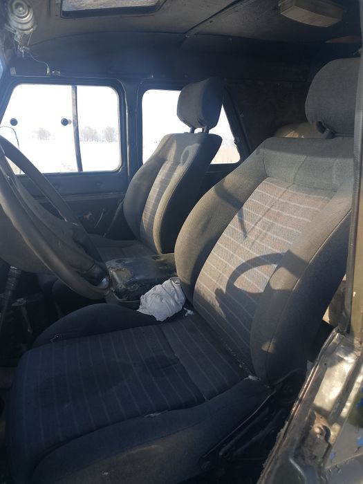 Продам УАЗик состояние хорошее на полном ходу