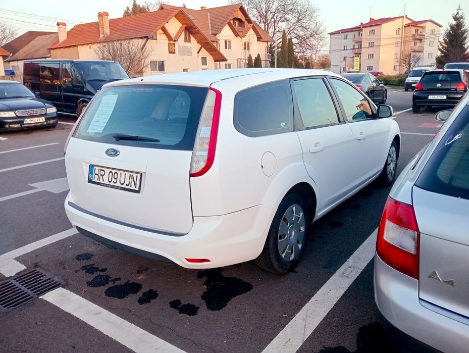 Ford focus 2 break facelift 2009 1.4 benzina