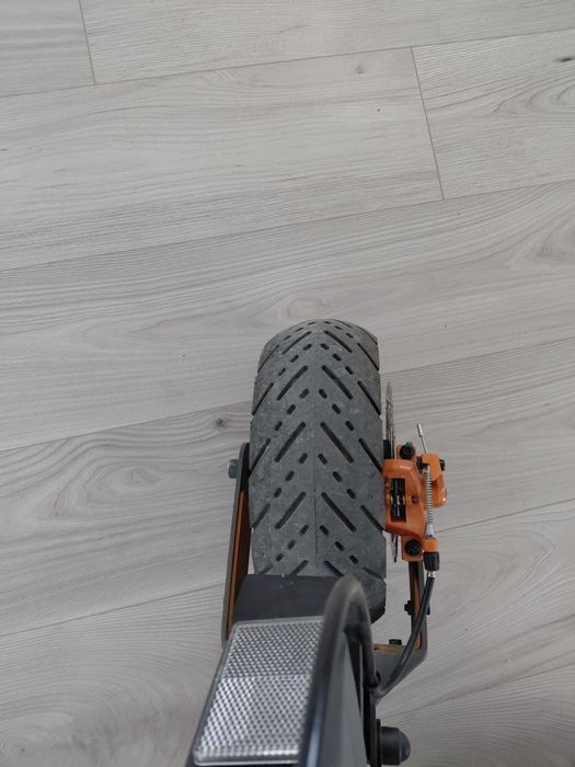 Trotineta g4 kukirin ca noua