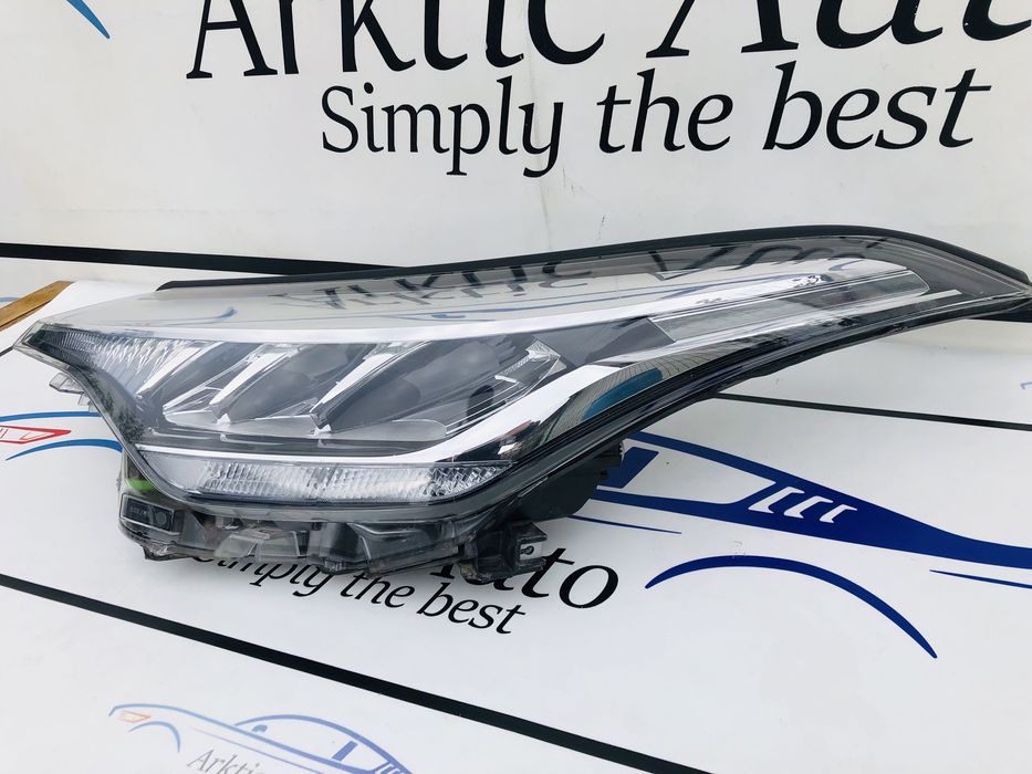 Far stânga Full Led Toyota C-HR după 2019 cod 81150-F4180