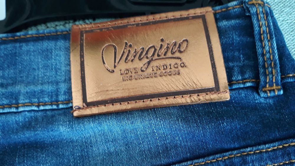 Дамски дънки-нови