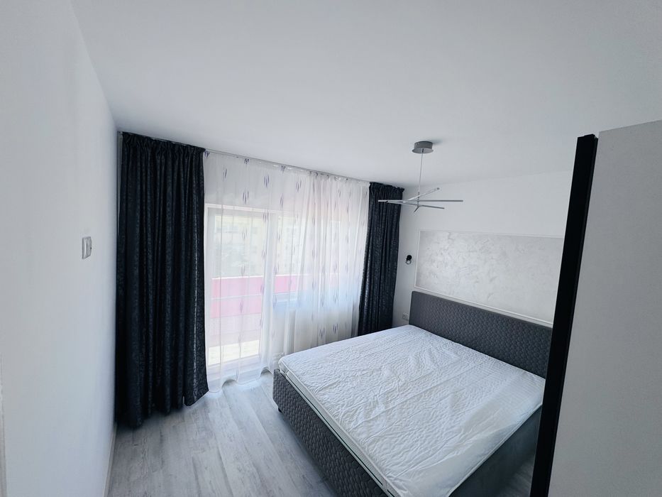 De inchiriat apartament 2 camere decomandat langa biserica albastra l