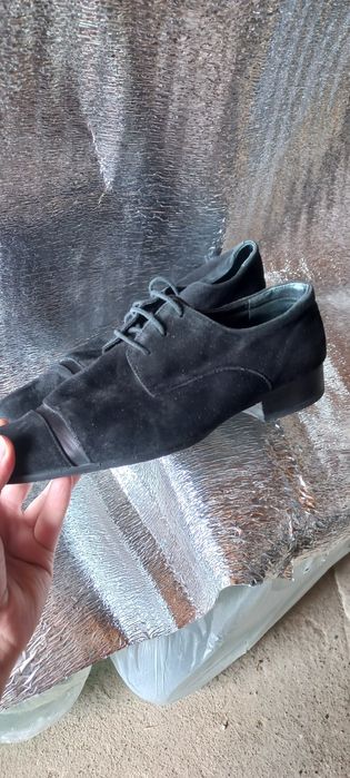 Продам обувь замшевая