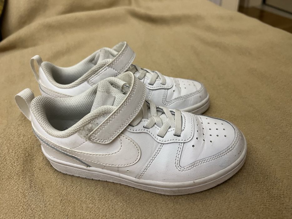 Обувь детская 30 размер NIKE кеды белые