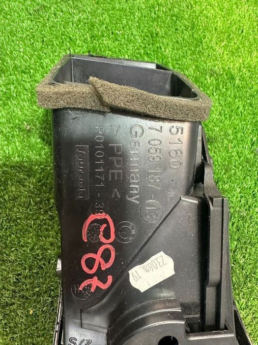 Gura ventilare bmw seria 1 e87 2009