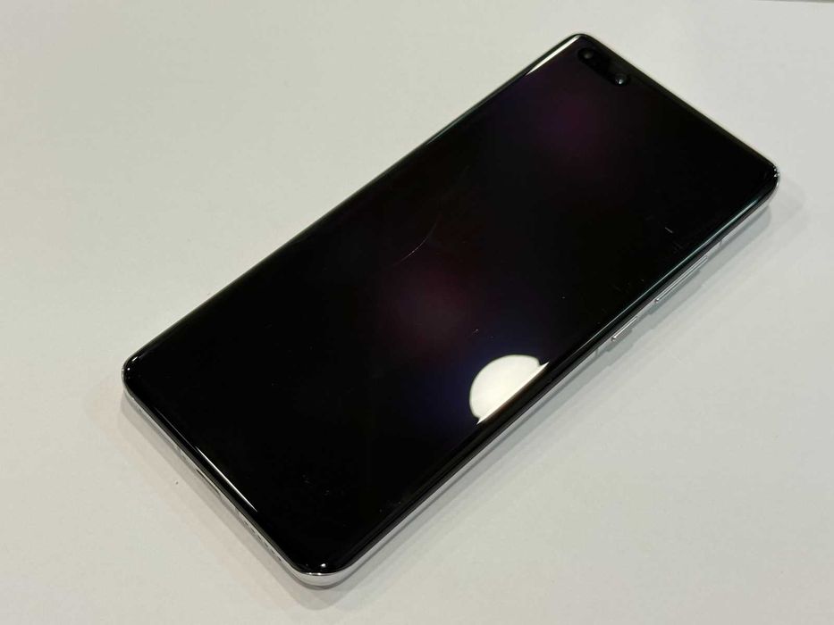 Huawei P40 Pro – 256GB / 8GB RAM