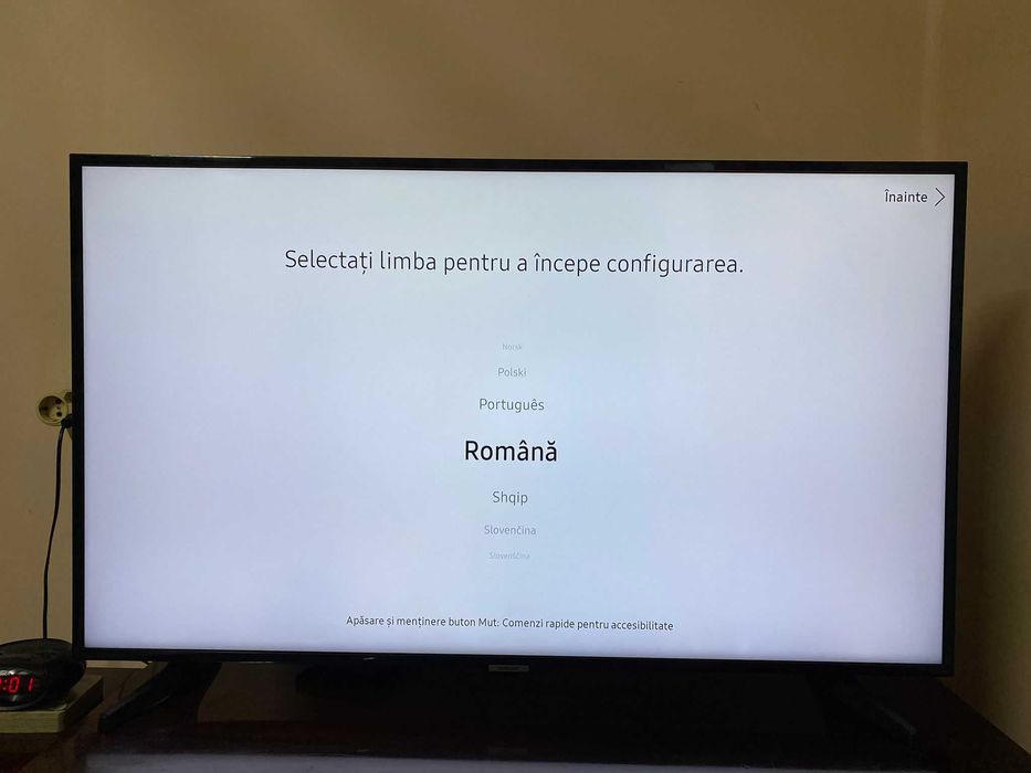 Televizor Samsung 108 4K Ultra HD Smart TV