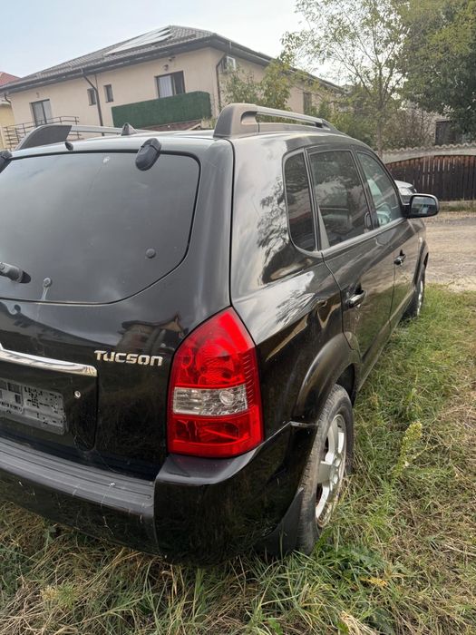 Vand Hyundai Tucson 2006, 2.0 benzina, neinmatriculat - pret fix