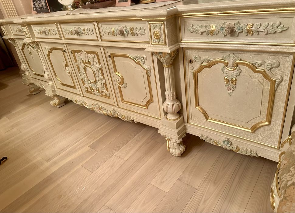 Гостиная мебель в комплекте