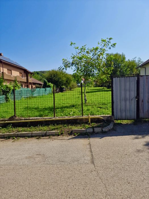 Teren Intravilan 1571 mp,Hunedoara str Latureni,