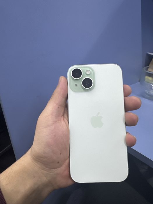 Айфон 15 256 гб.