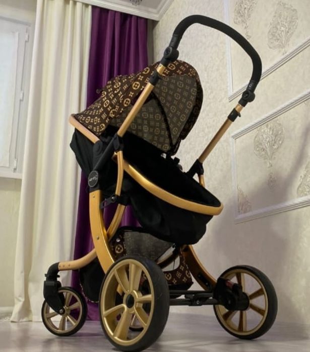 Срочно продам коляска