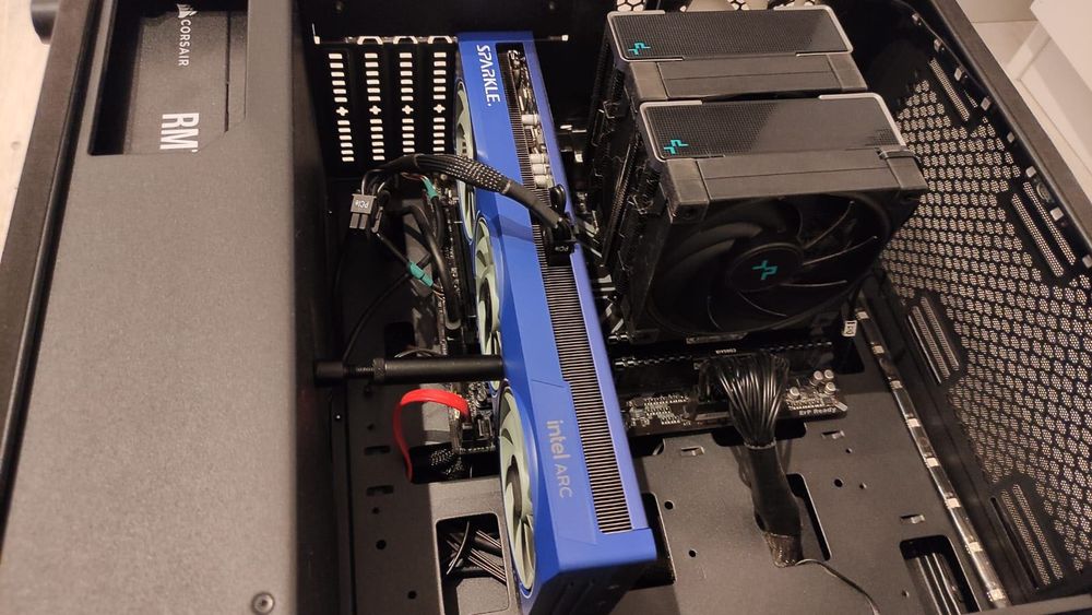 Desktop Ryzen 9 5900X 4.9ghz, 32gb ram 3600mhz, Intel ARC 12gb gddr6