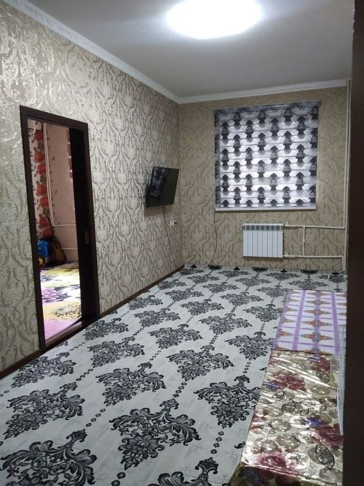 Navoiy shahrida 2 xona uyoimz sotiladi arzon narxda garden hause domi