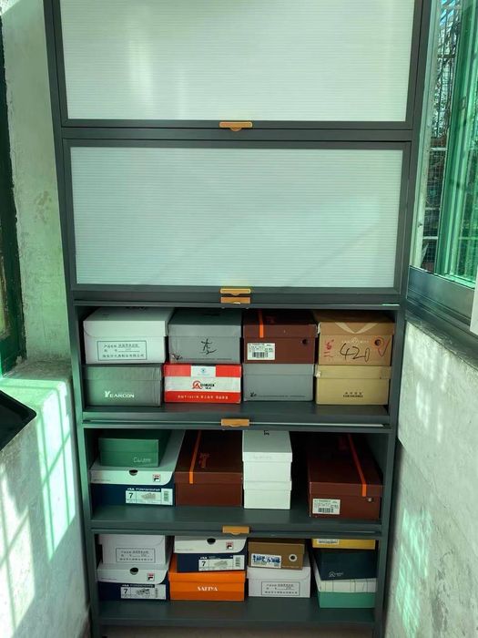 Кухонный шкаф без пыли закрытый|Chang tushmaydigan yopiq oshxona shkaf