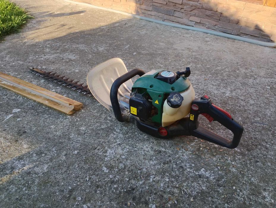 Бензинов храсторез (ножица за жив плет) GARDENER BHS 620