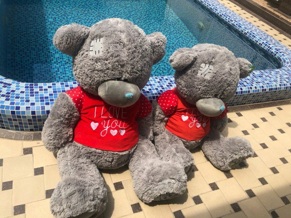 Teddi Teddy Teddiy yangi yilga sovg'a un