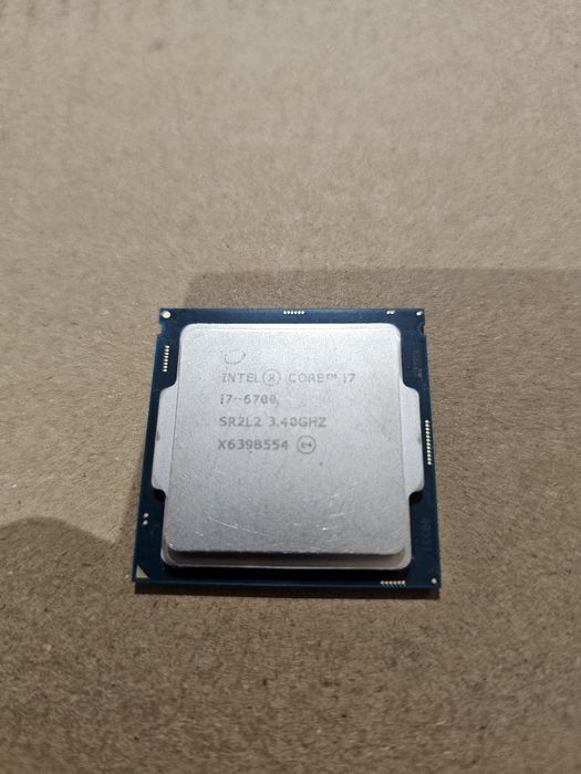 Procesor Intel Core i7-6700 - 4.00 GHz 4 nuclee, 8 fire de execuție