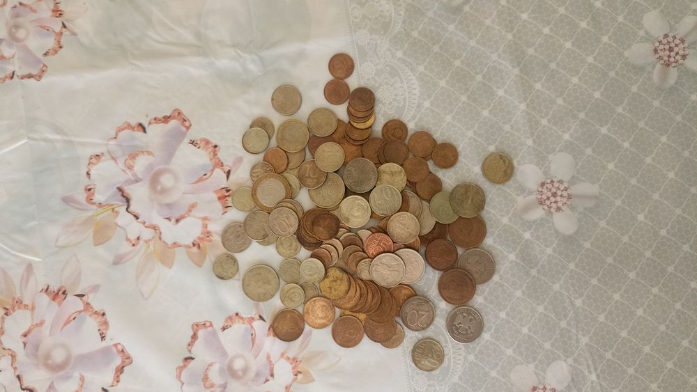 35 yillik kolleksiya tangalar