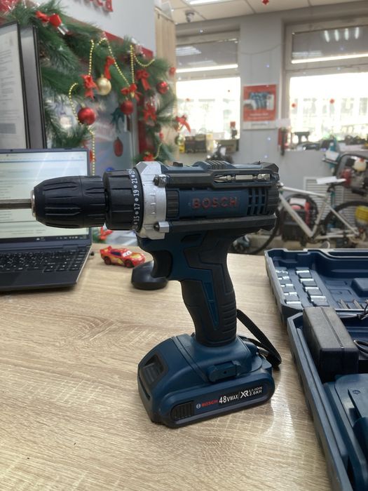 Шуруповерт Bosch (osp14)